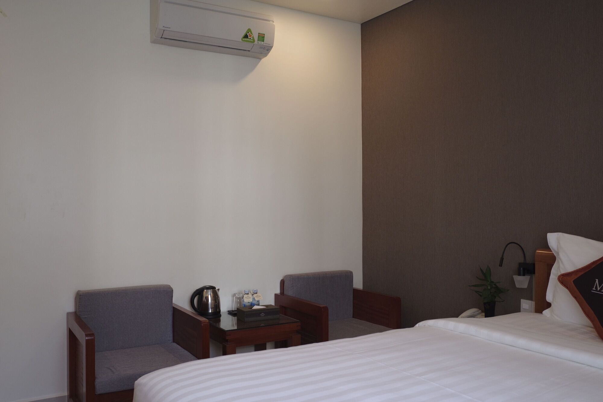 Mai Villa Hotel - Phu My Hung Хошимин Экстерьер фото